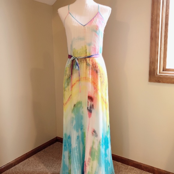 VICTORIA’S SECRET KNIFE PLEAT MAXI SKIRT - Picture 2 of 8